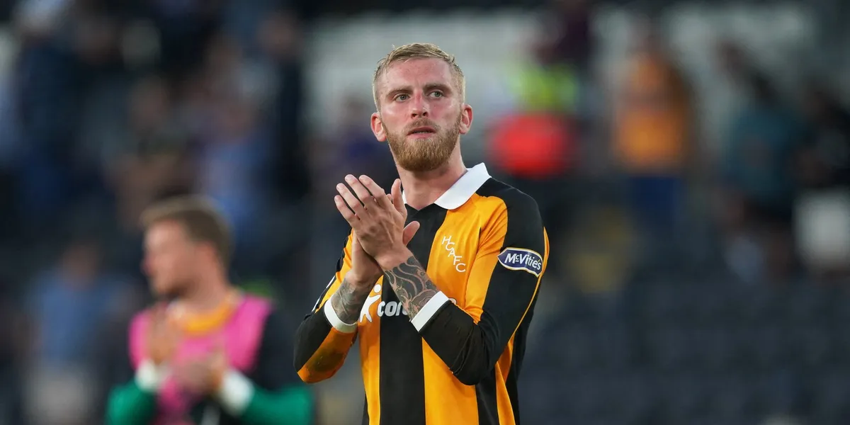 Premier League star recalled to Scotland squad for first time in five years as new boss names his team