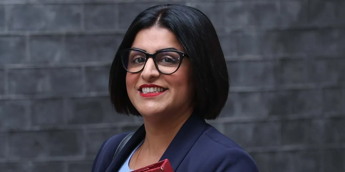 Migrant Crisis: Labour admits ‘one-in, one-out’ deal costs ยฃ56k per migrant after Home Office rejected GB News request
