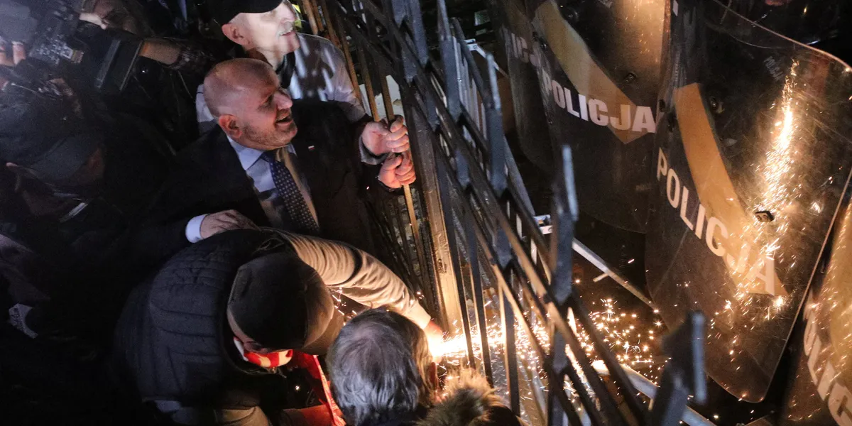 Poland’s top court claims ‘coup d’etat’ as riot police deployed and protests branded ‘very serious’ by Nigel Farage