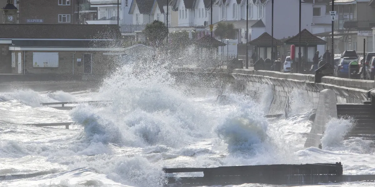 Isle of wight news: Woman dies after being swept out to sea by wave while ‘walking her dog’ as storm batters Britain